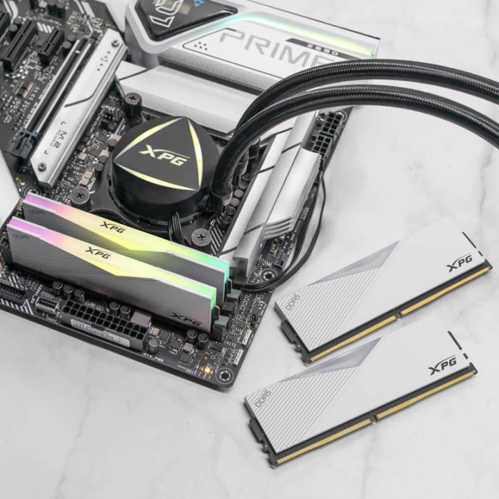 XPG LANCER RGB module de mémoire 16 Go 1 x 16 Go DDR5 288-pin DIMM 