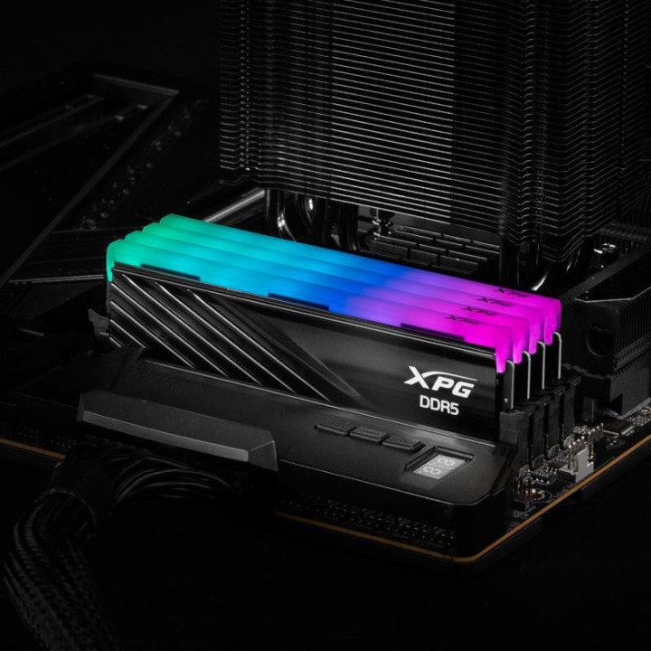 XPG LANCER BLADE RGB DDR5 module de mémoire 16 Go 1 x 16 Go 6000 MT/s 288-pin DIMM 