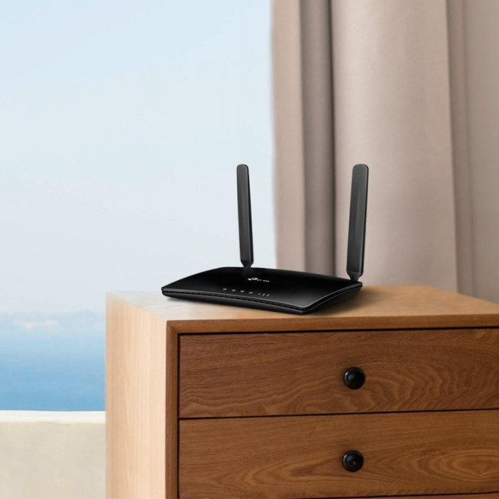 TP-Link TL-MR6400 V4 - Modem/Routeur 4G LTE WiFi N 300 Mbps 