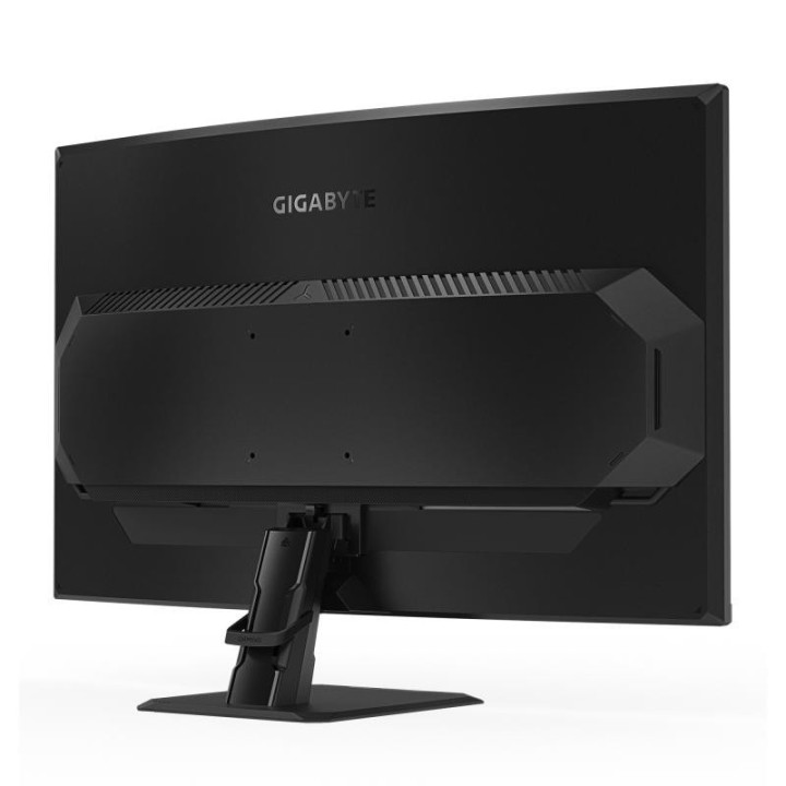 GS32QCA EU 